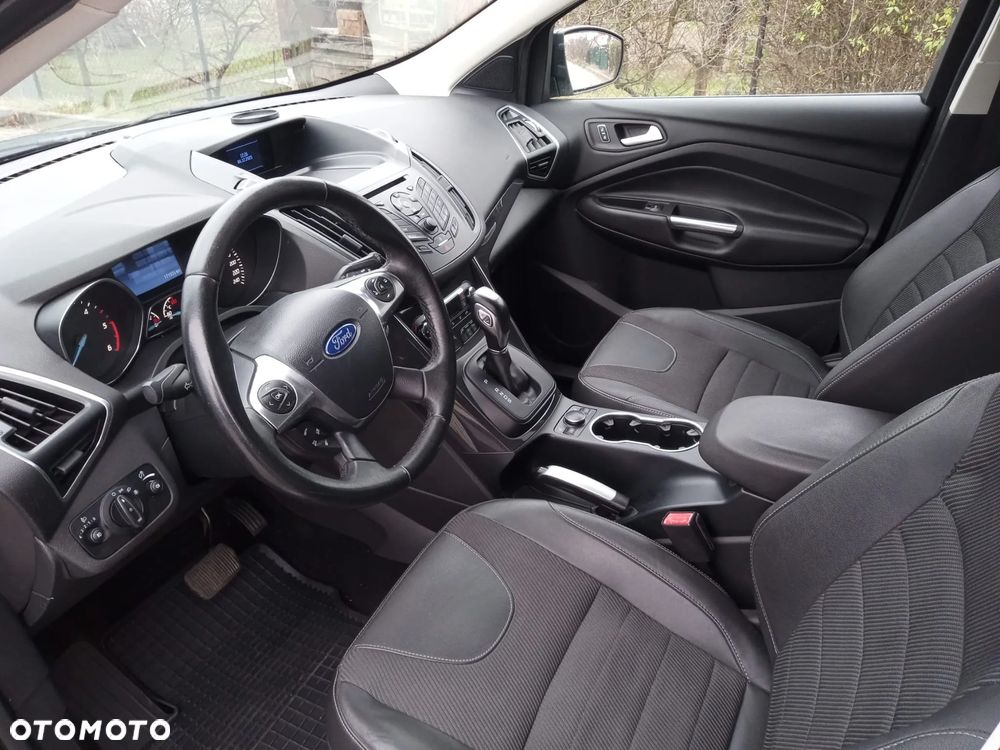 Ford Kuga 2.0 TDCi 4x4 Titanium - 7