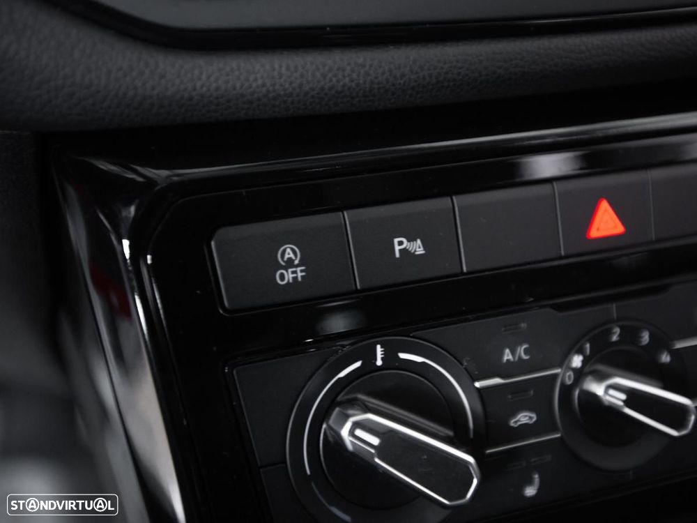 VW T-Cross 1.0 TSI Life - 15