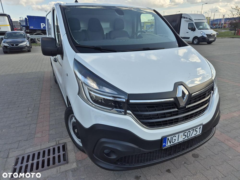 Renault Trafic - 14