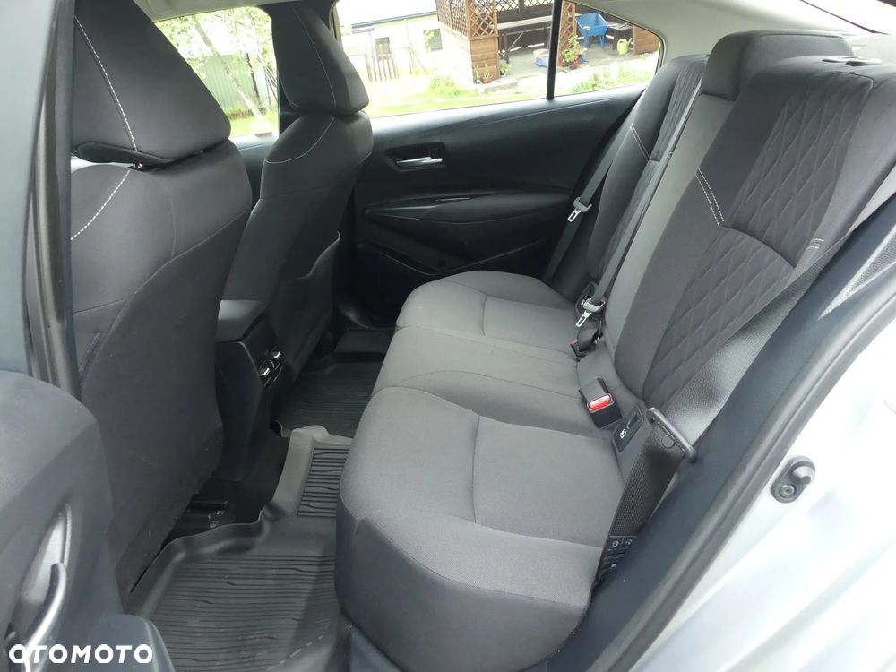 Toyota Corolla 1.5 Comfort - 26