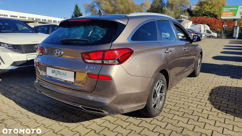 Hyundai i30 1.5 DPI Comfort - 3