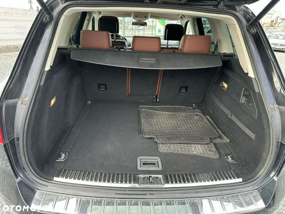 Volkswagen Touareg 3.0 V6 TDI BMT Business Line - 36