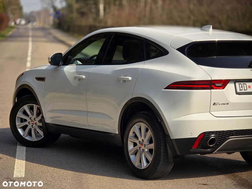Jaguar E-Pace 2.0 i4D AWD R-Dynamic HSE - 39