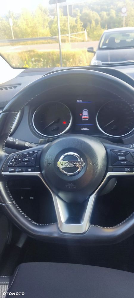 Nissan Qashqai 1.3 DIG-T N-Connecta - 14