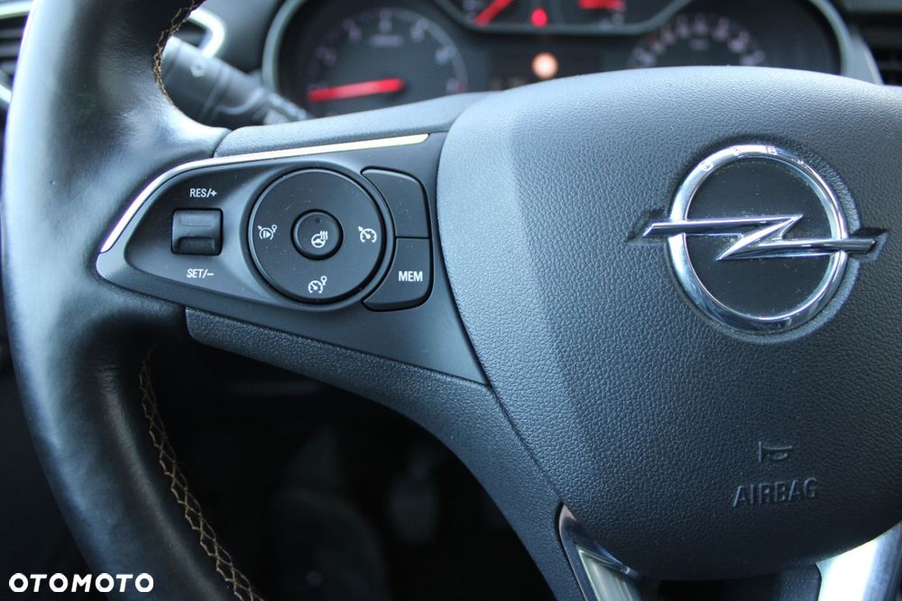 Opel Crossland X - 34