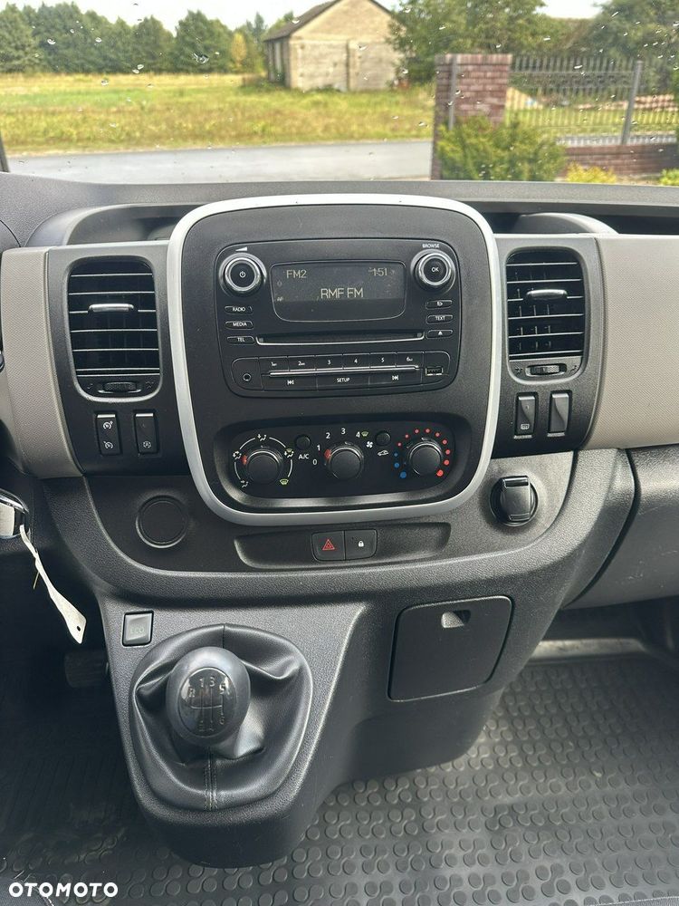 Renault Trafic - 21