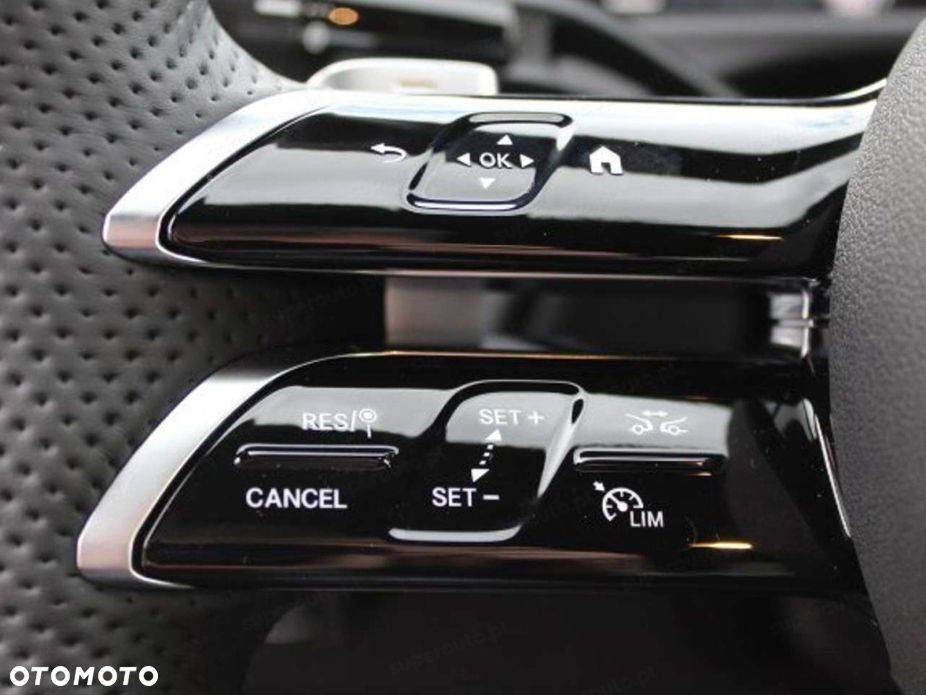 Mercedes-Benz Klasa E - 10