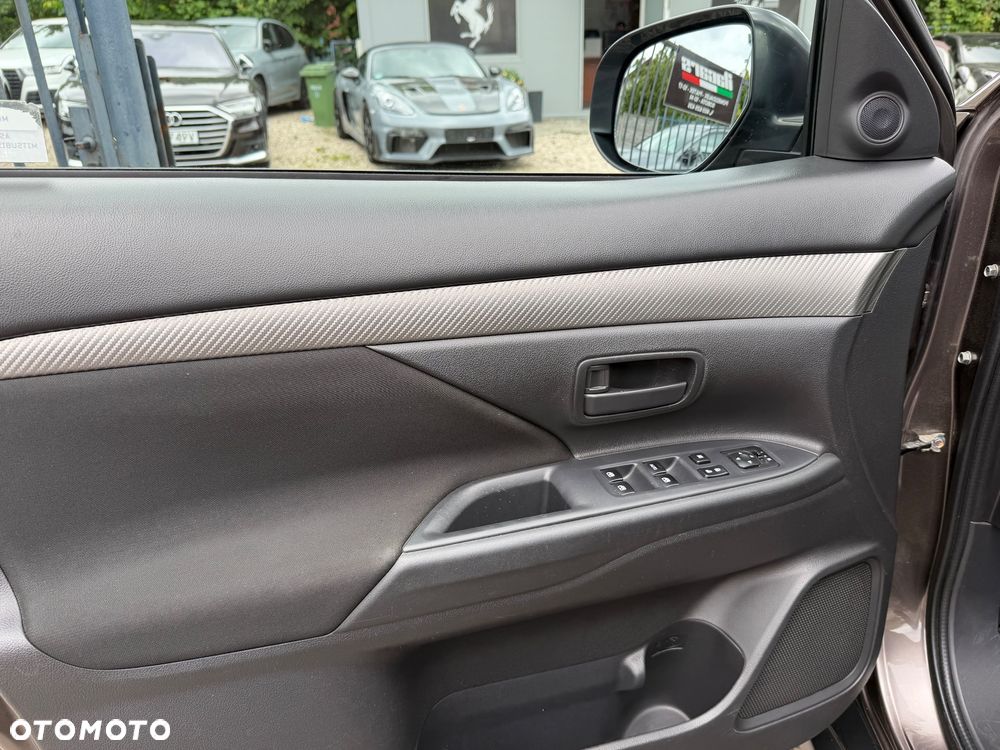 Mitsubishi Outlander 2.0 City Style 2WD - 12