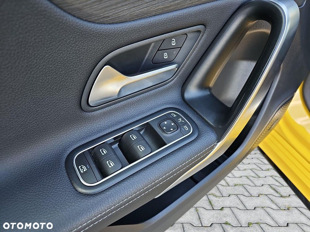Mercedes-Benz Klasa A 45 S AMG 4-Matic 8G-DCT - 35
