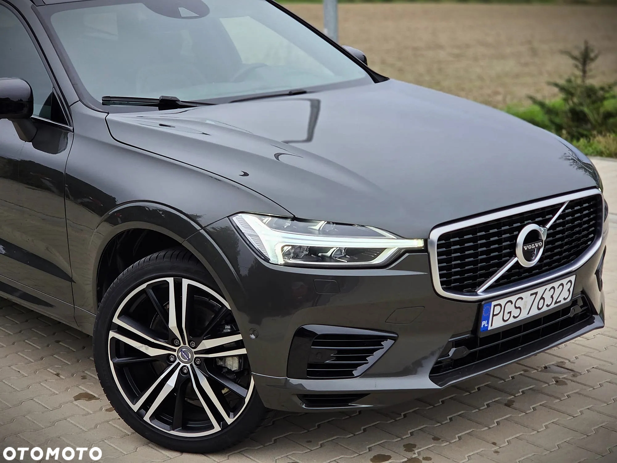 Volvo XC 60 T8 Twin Engine AWD Geartronic RDesign - 5