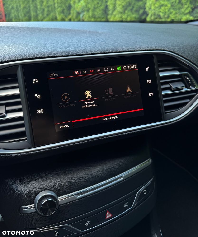 Peugeot 308 PureTech 130 EAT6 Stop & Start GT-Line Edition - 32