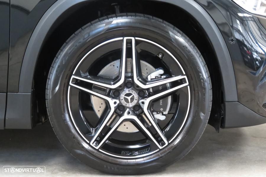 Mercedes-Benz GLA 180 d AMG Line - 31