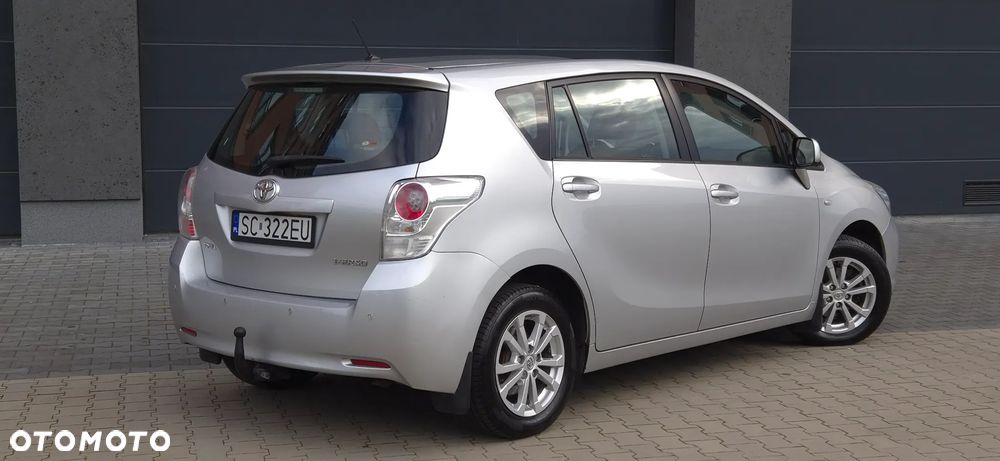 Toyota Verso 1.8 Premium EU5 7os - 9