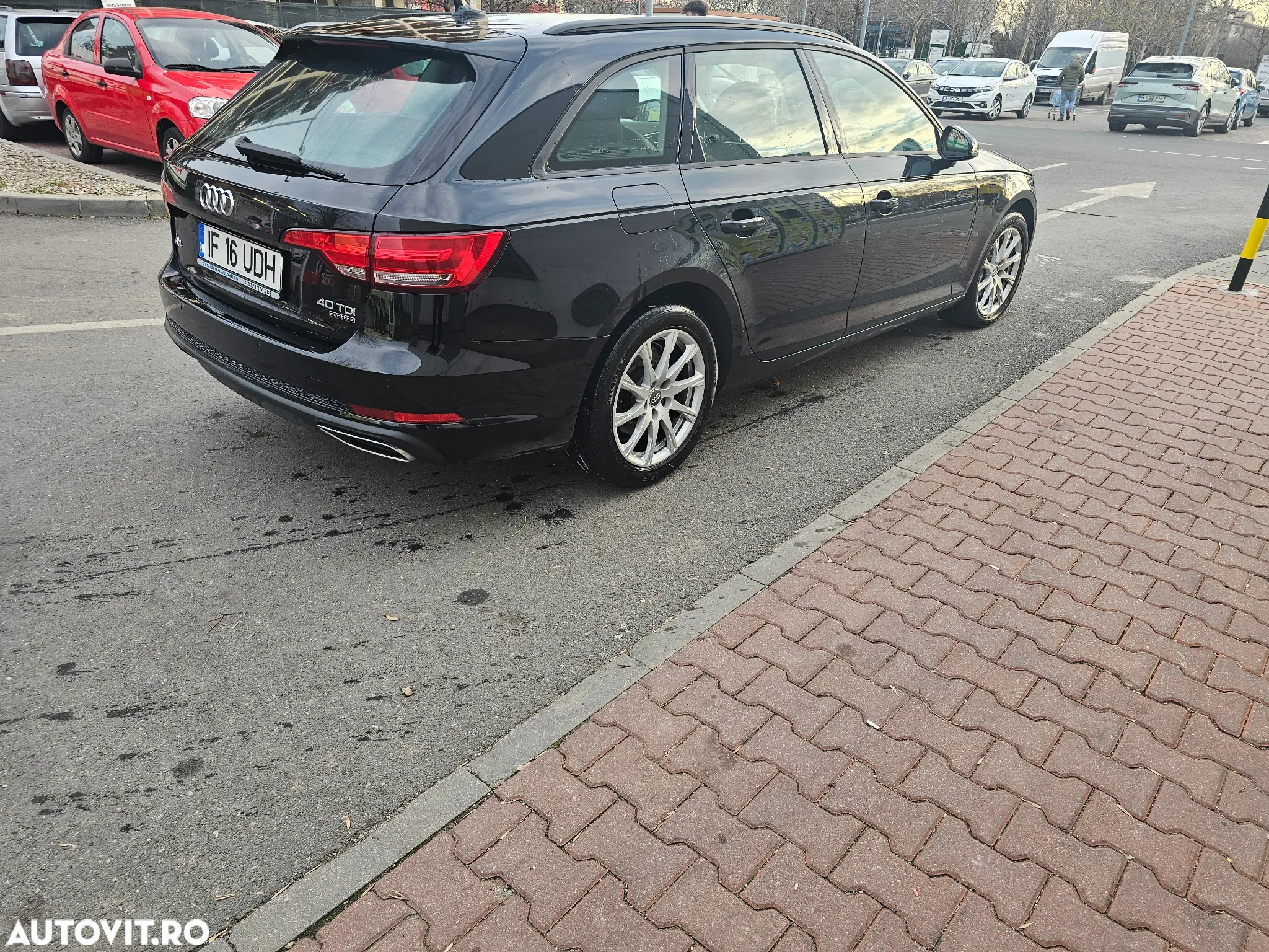 Audi A4 - 4