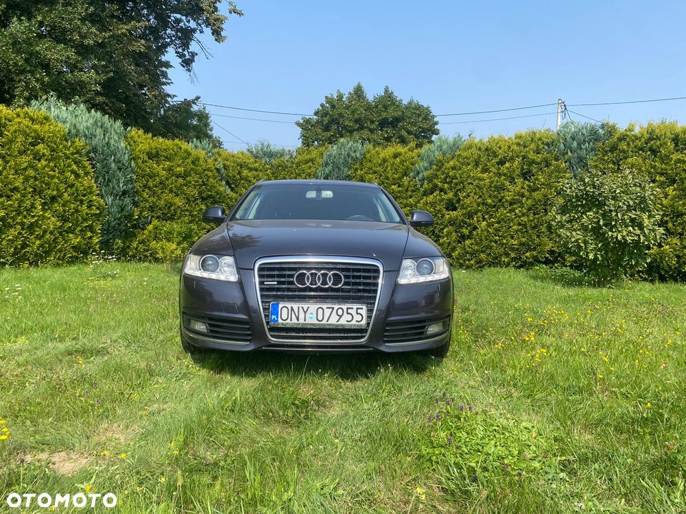 Audi A6 Avant - 1