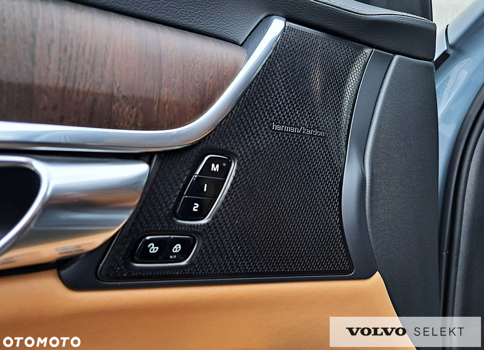 Volvo V90 Cross Country - 29