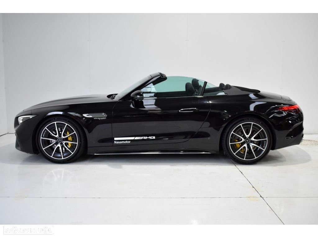 Mercedes-Benz SL 63 AMG 4Matic+ - 8