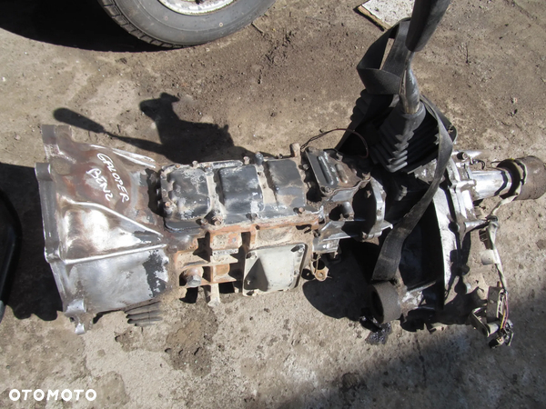 skrzynia biegów z reduktorem do Hyundai Galloper 3,0v6