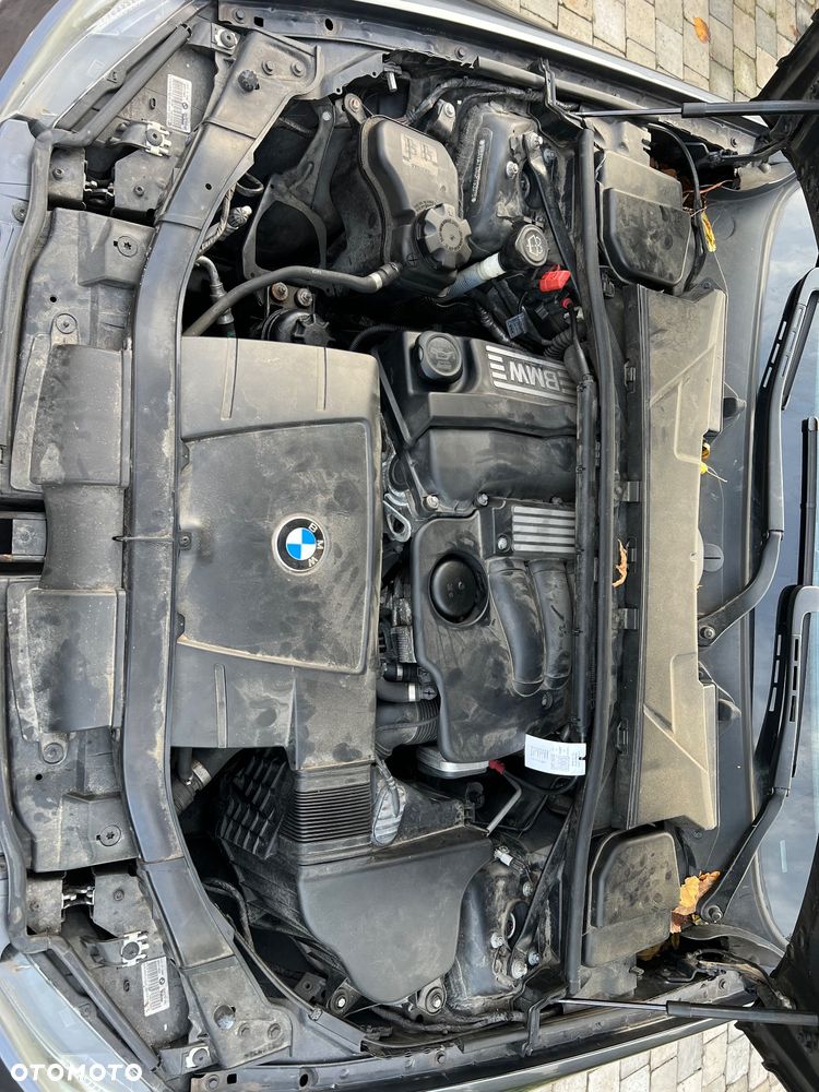 BMW Seria 3 ver-320i - 14