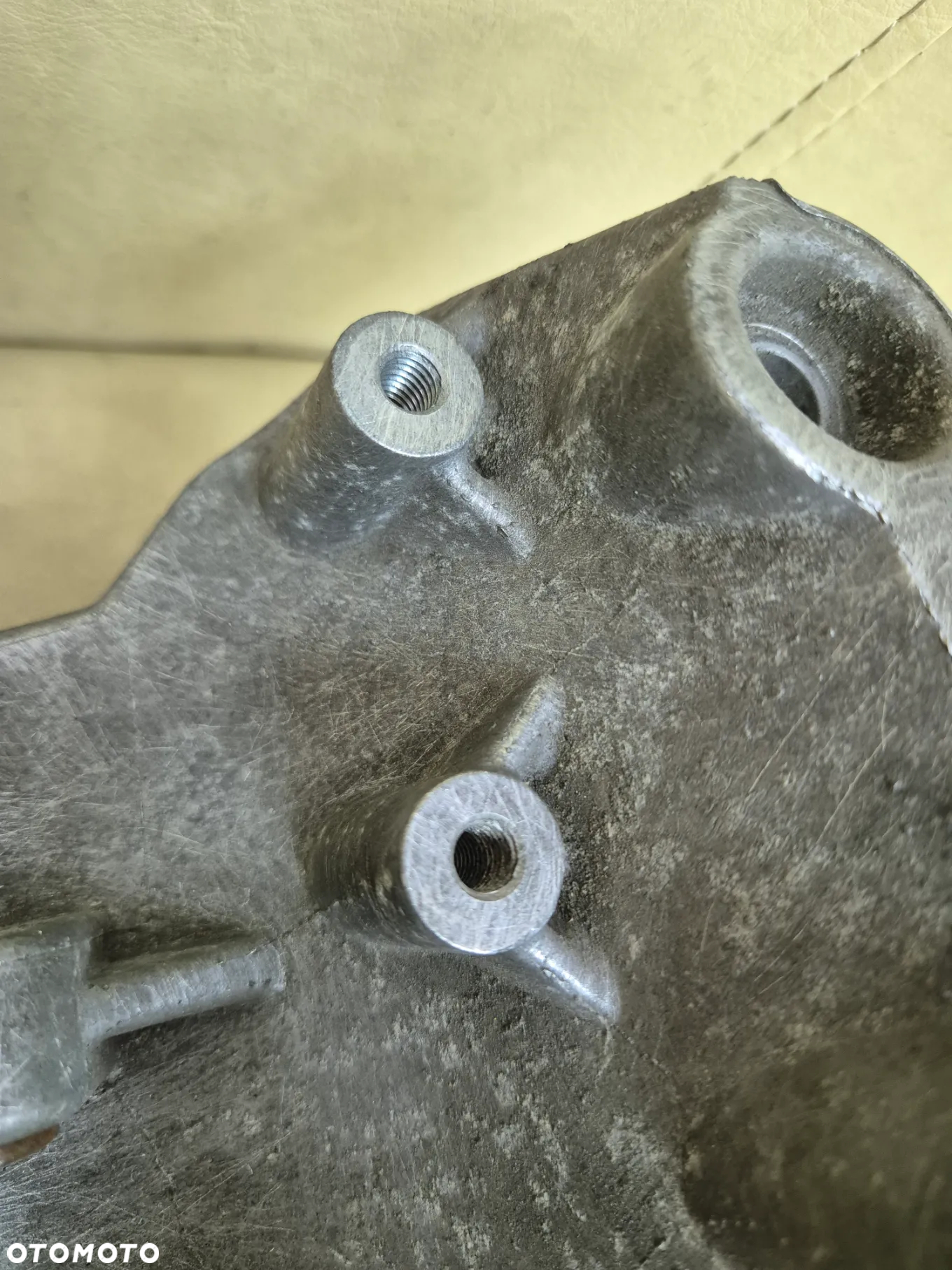ŁAPA PODPORA MOCOWANIE WSPORNIK ALTERNATORA AUDI A4 B6/ VW PASSAT B5 FL 1.8/ 2.0 B 06B903143L - 12