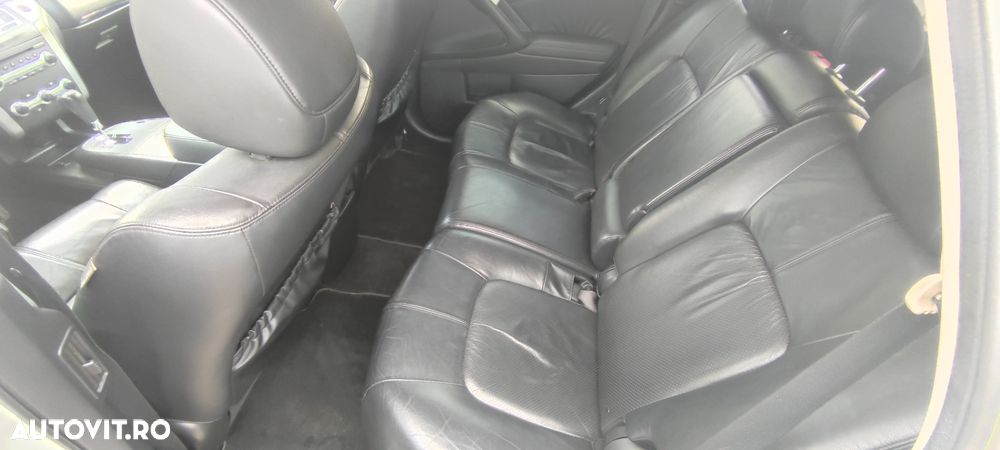Nissan Murano 2.5 DCi DPF All Mode 4X4-i Ultimate A/T - 8