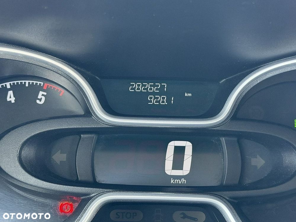 Opel Vivaro - 38