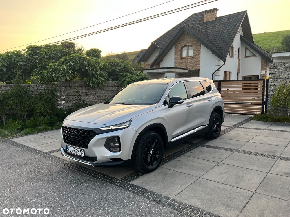 Hyundai Santa Fe - 1