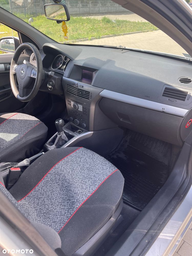 Opel Astra 1.7 CDTI Elegance - 6