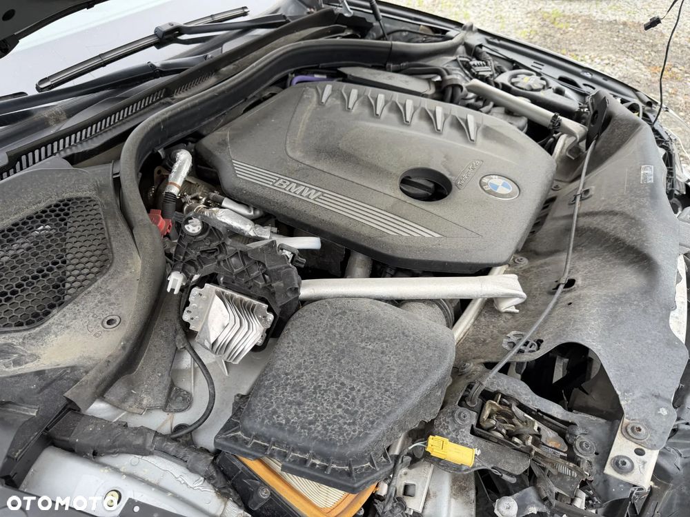 BMW Seria 5 530d xDrive mHEV Luxury Line sport - 23