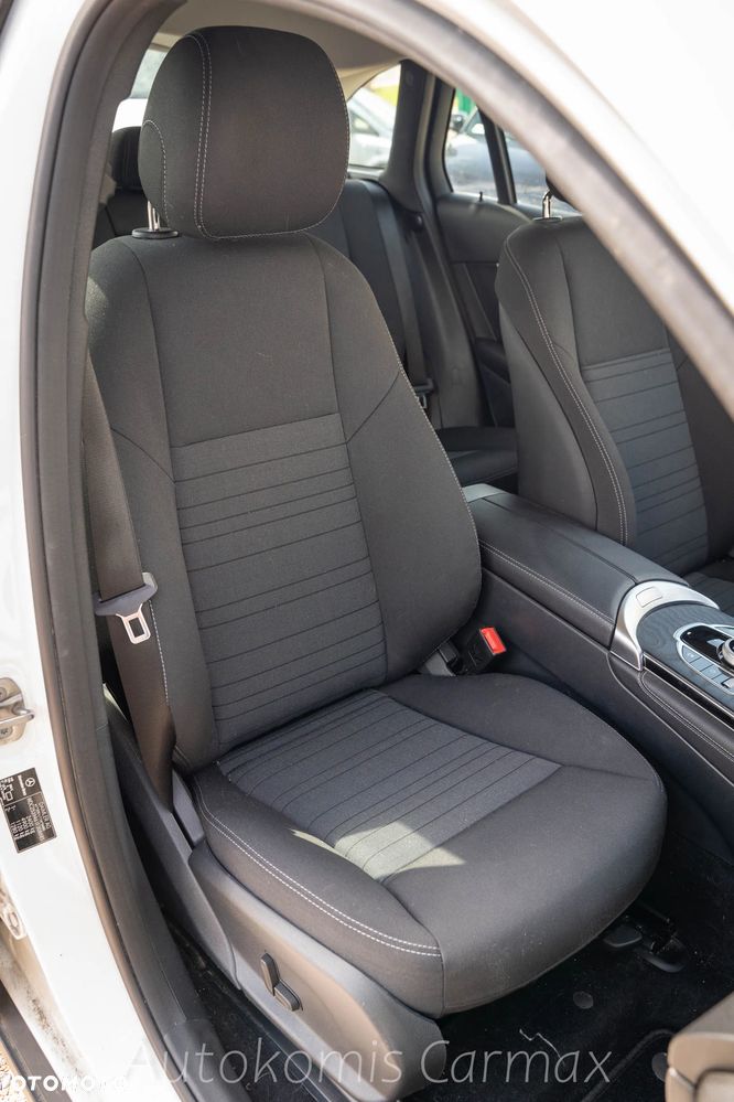 Mercedes-Benz GLC - 23