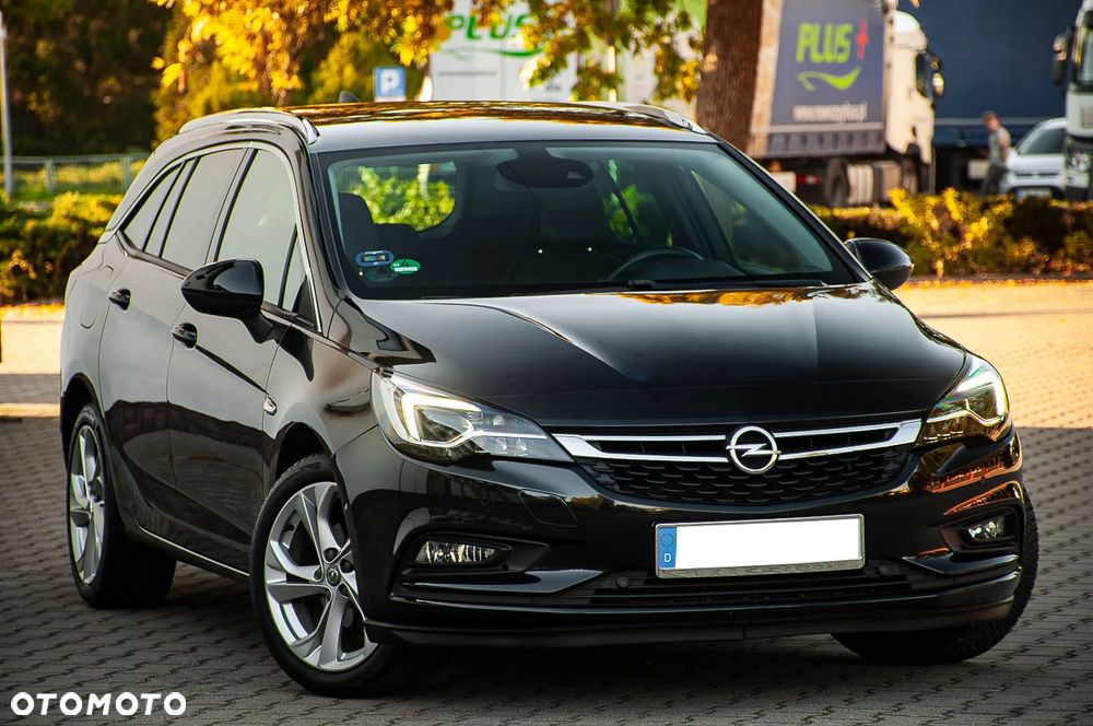 Opel Astra 1.4 Turbo Innovation - 1