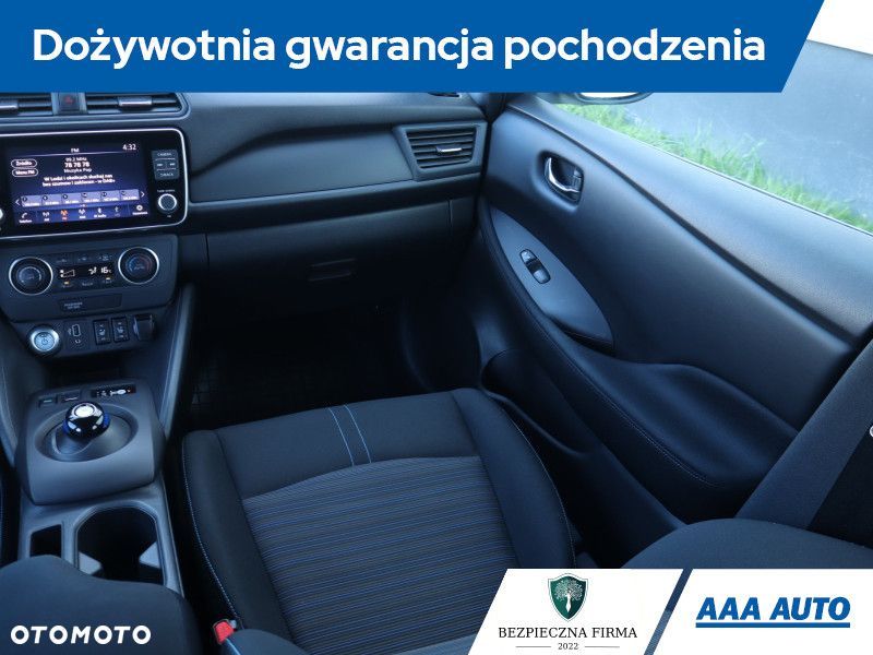 Nissan Leaf - 10
