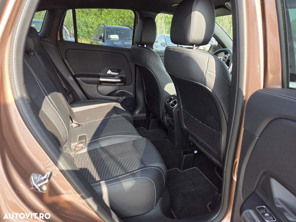 Mercedes-Benz GLA 200 4MATIC Aut. - 18
