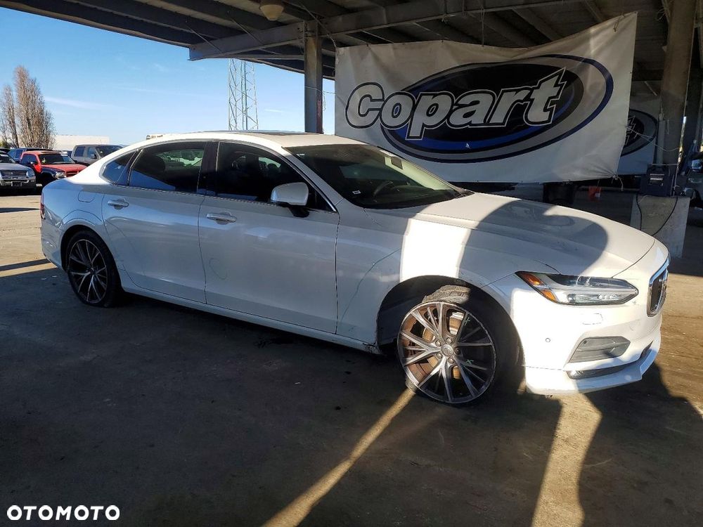 Volvo S90 T5 Geartronic Momentum - 4