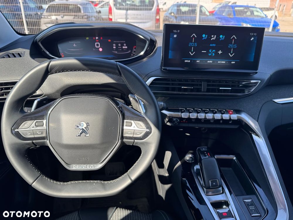 Peugeot 3008 1.2 PureTech Allure S&S EAT8 - 8