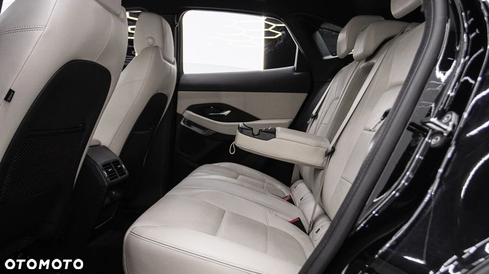 Jaguar E-Pace 2.0 i4D FWD R-Dynamic S - 19