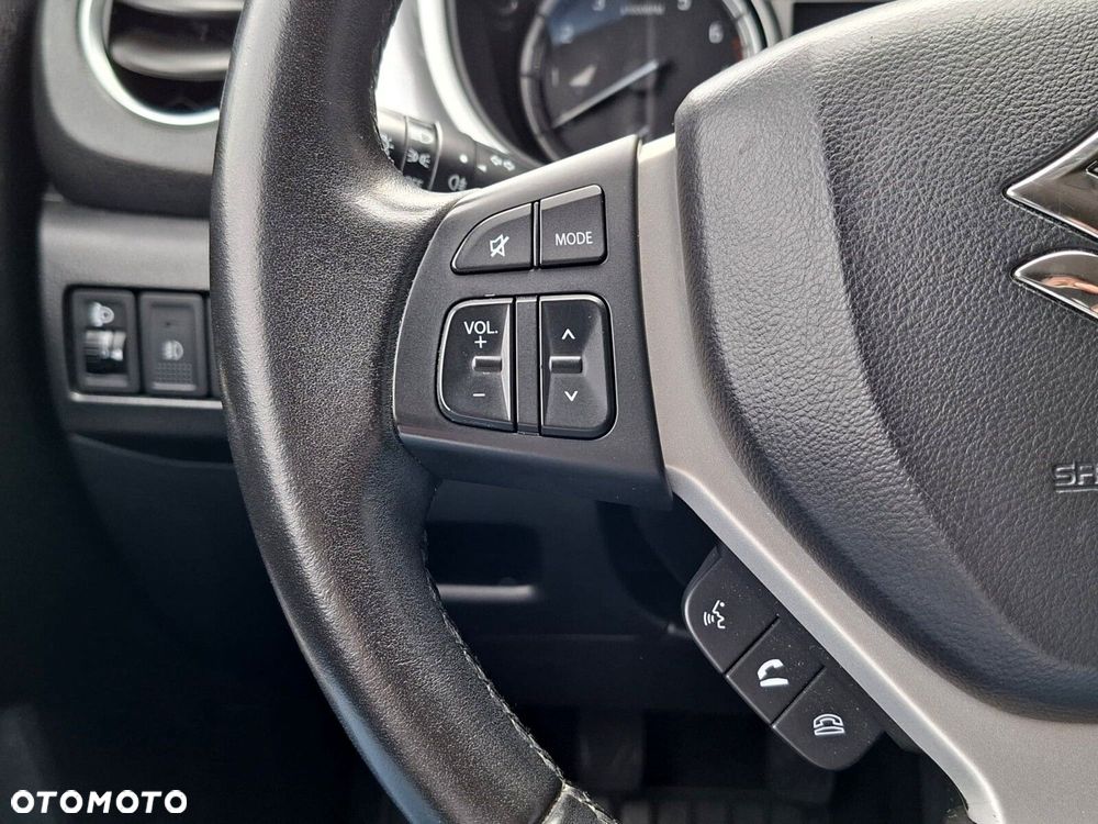 Suzuki Vitara 1.6 Premium 2WD - 20
