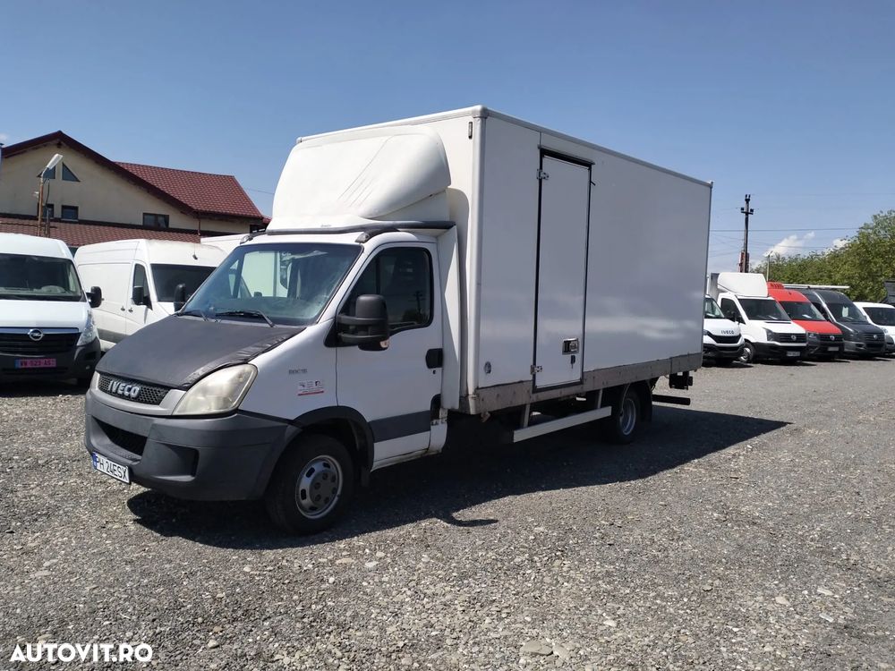 Iveco DAILY 50C15 CUB cu USI AMBELE PARTI si LIFT - 1