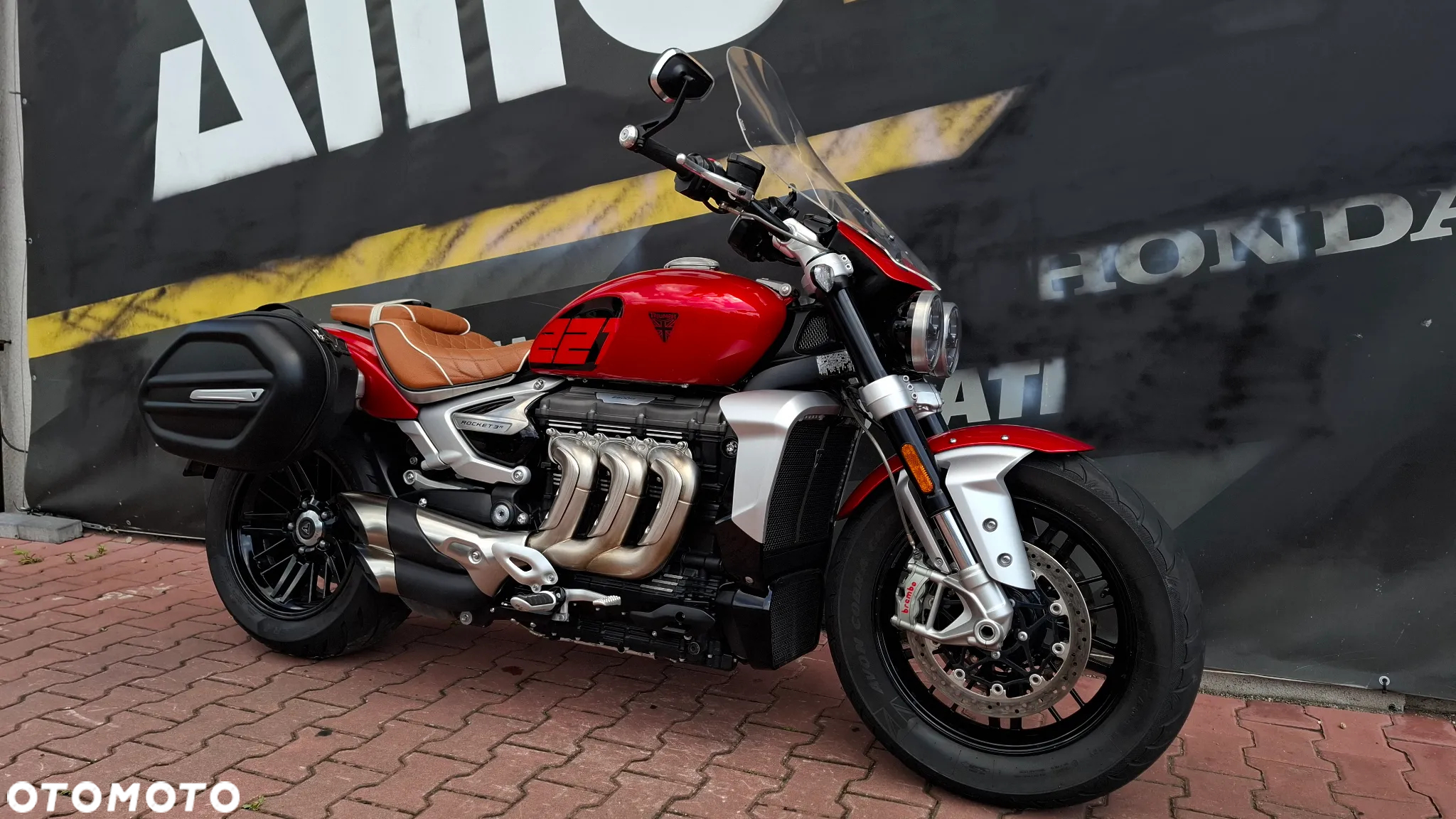 Triumph Rocket - 3
