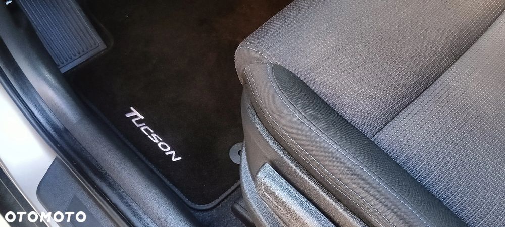 Hyundai Tucson 2.0 CRDi 2WD Trend - 12
