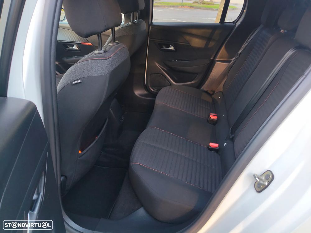 Peugeot e-208 50 kWh Active - 13