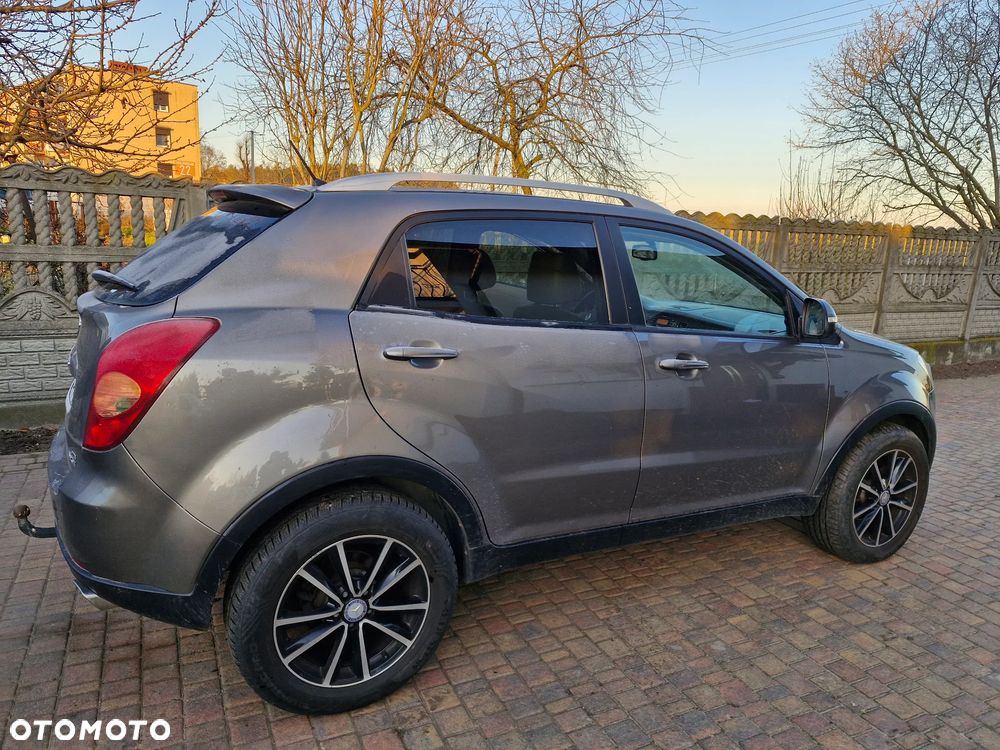 SsangYong/KGM Korando 2.0 E-XDi DPF 4WD Sapphire - 3