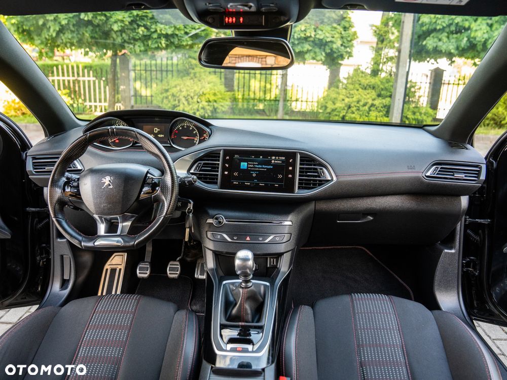 Peugeot 308 PureTech 130 GPF Stop & Start Allure - 32