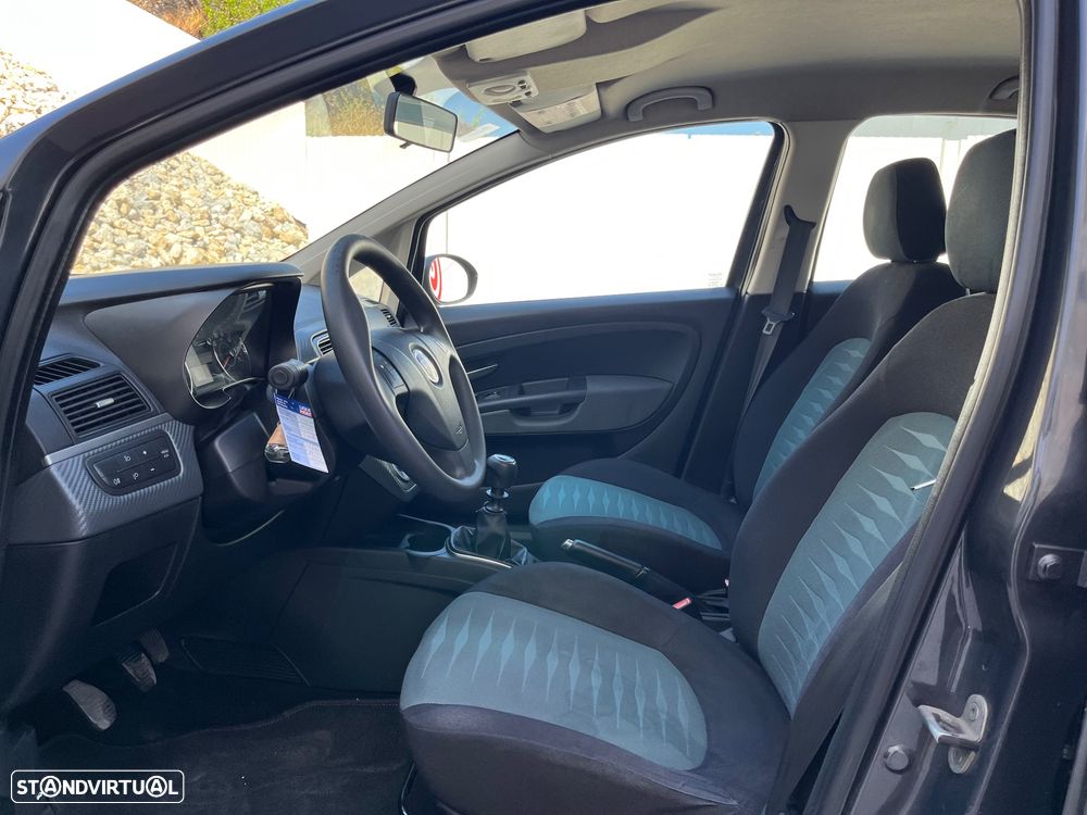 Fiat Punto 70 JTD Multijet Dynamic — fotografia 19