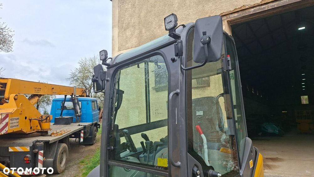 XCMG Xe35U - 16
