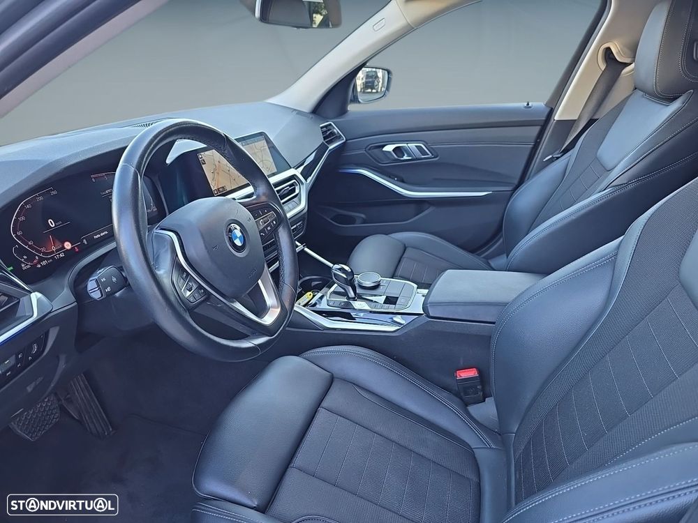 BMW 320 d Touring Line Sport Auto - 11