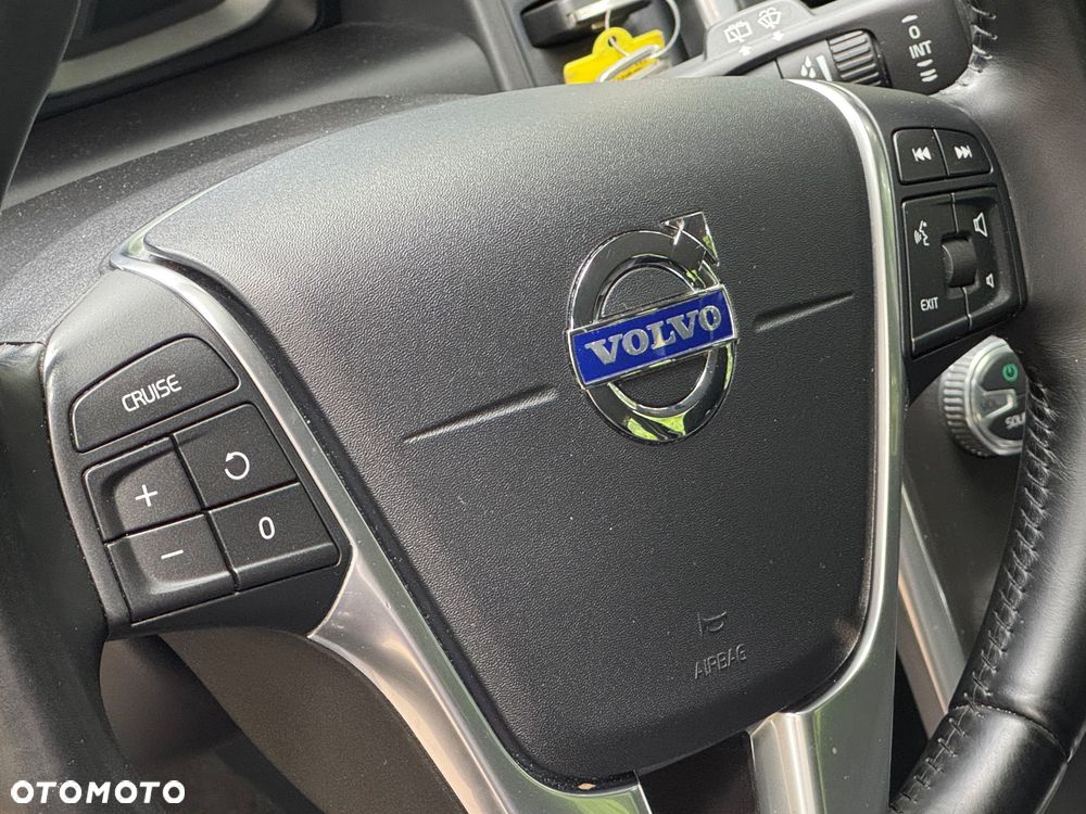 Volvo XC 60 D3 Edition Pro - 12