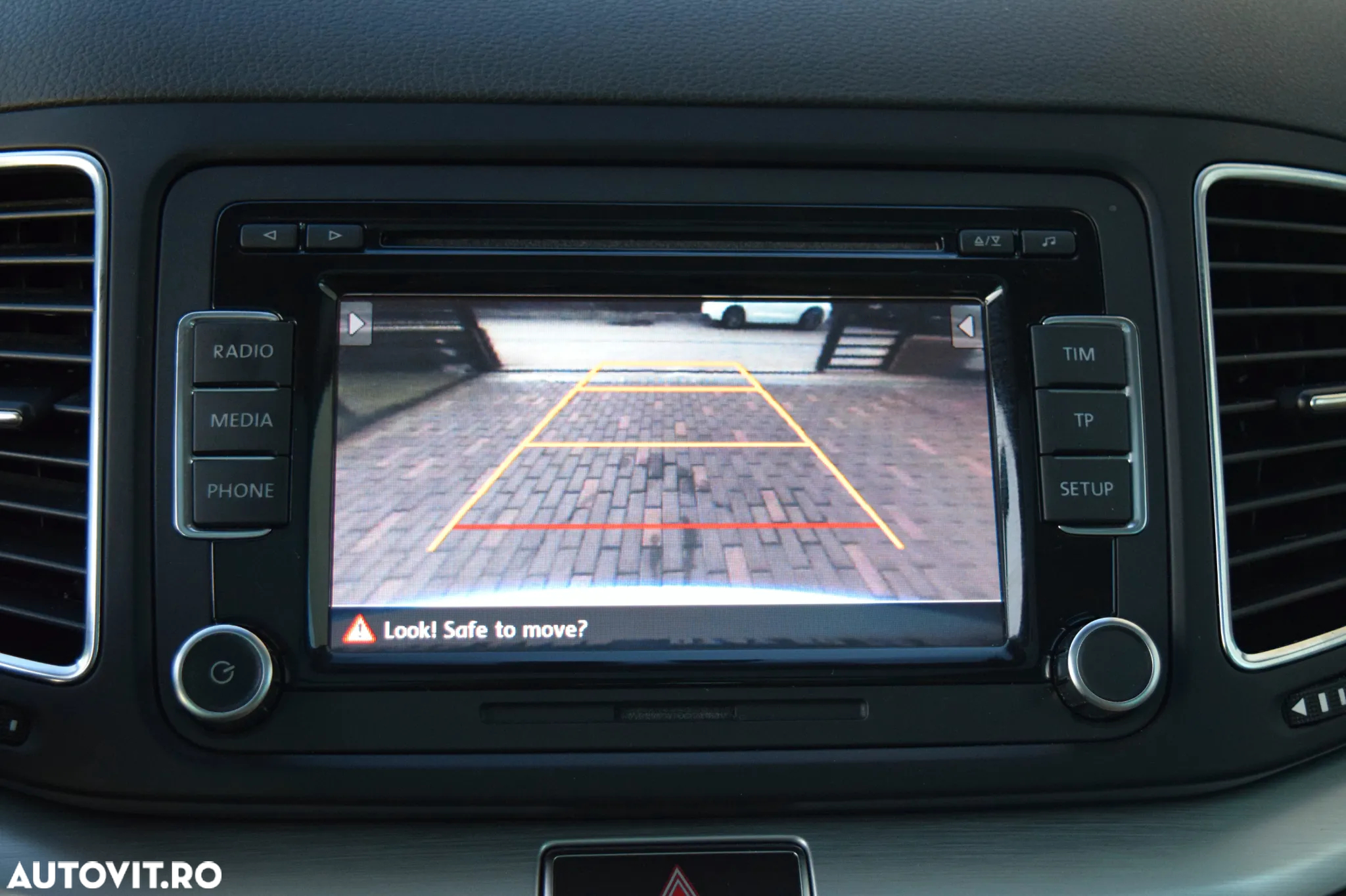Volkswagen Sharan 2.0 TDI DSG Highline - 17