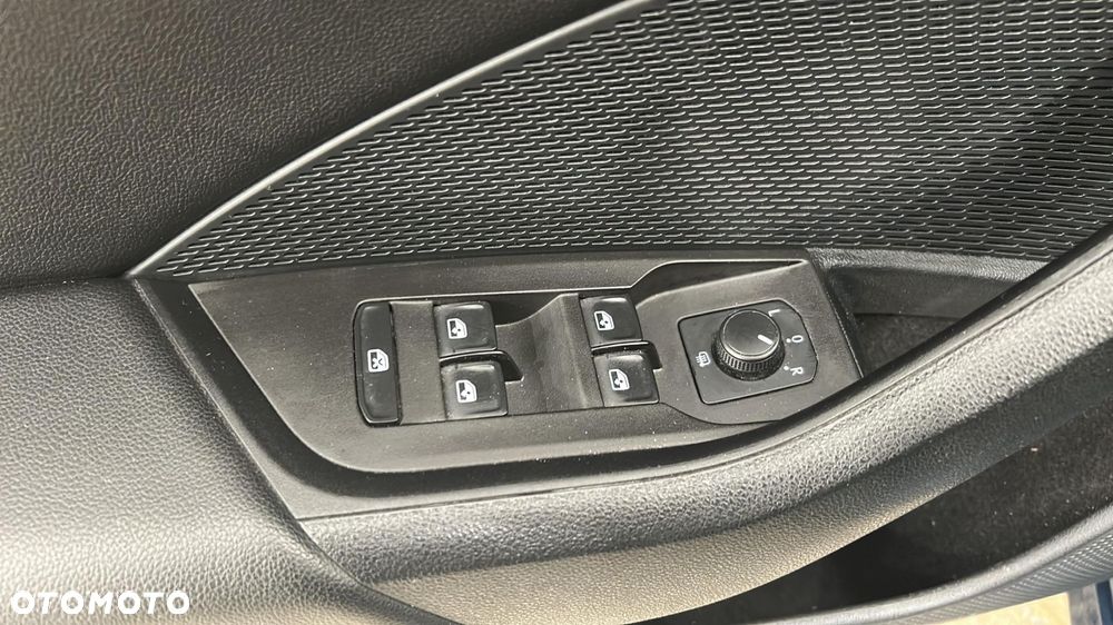 Skoda Octavia 2.0 TDI Ambition DSG - 14