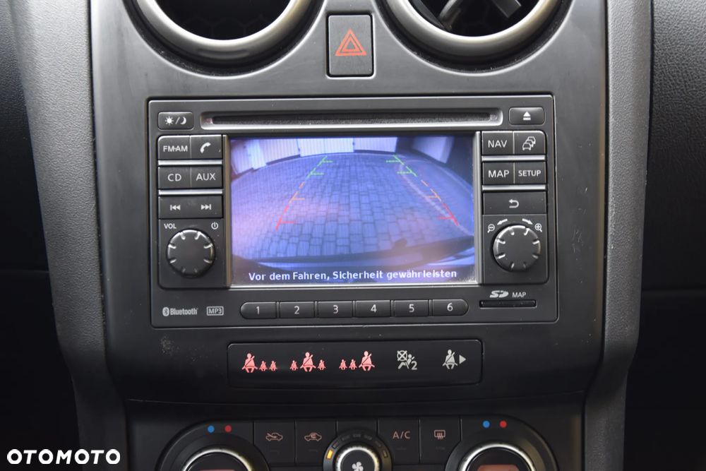 Nissan Qashqai 2.0 dCi 4x4 Tekna EU5 - 26